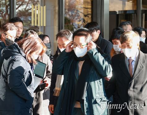 박지원 전 국정원장이 서해 공무원 피격 사건 관련해서 오마이포토