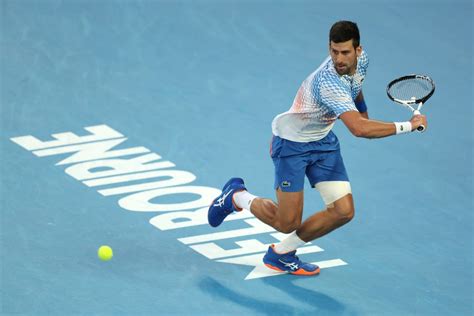 Djokovic passa fácil por Rublev e está na semifinal do Australian Open