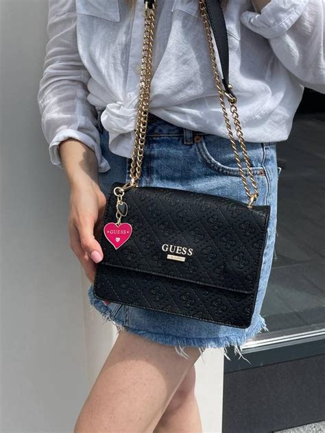 Красива жіноча сумочка guess — ціна 1450 грн у каталозі Сумки Купити ...