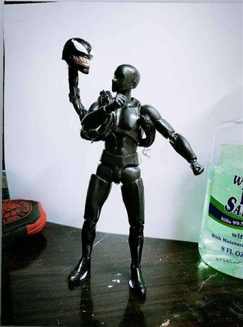 Marvel Legends Venom 猛毒 Symbiote Effect Shf Mezco 興趣及遊戲 玩具 And 遊戲類