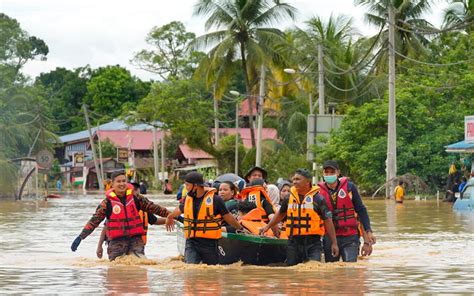 PH calls for volunteers to help in flood relief efforts | Free Malaysia ...