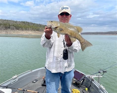 Best Smallmouth Bass Fishing Rivers Lakes In Arkansas Best