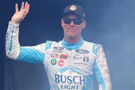 Nascar Possible Landing Spot Emerges For Kevin Harvick