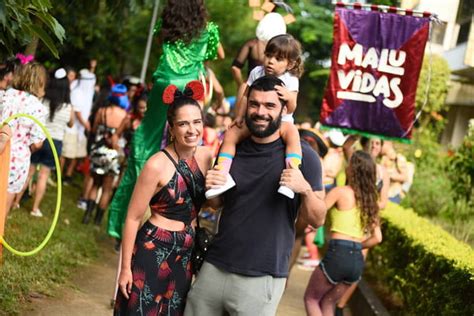 Blocos Levam Multid O S Ruas Do Df No Segundo Dia De Carnaval Veja