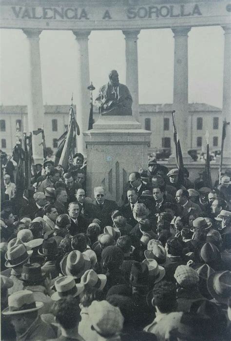 PassejantVLC on Twitter València Inauguració del monument a Joaquim