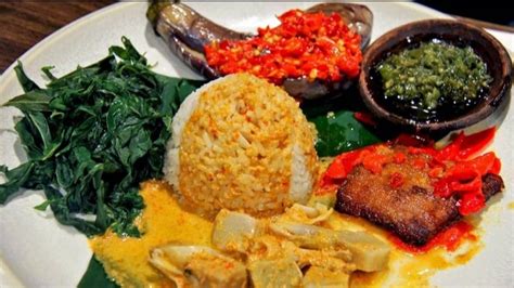 Laku Keras Nasi Padang Rp Ribuan Di Paviliun Indonesia Dubai Expo