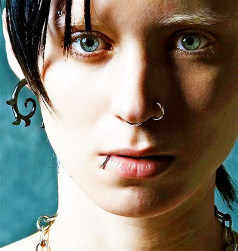 Rooney Mara As Lisbeth Salander In The Girl With The Dragon Tattoo R Ladyladyboners