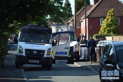 英国警方继续搜捕曼彻斯特恐袭案嫌疑人同伙 影像中心 浙江在线