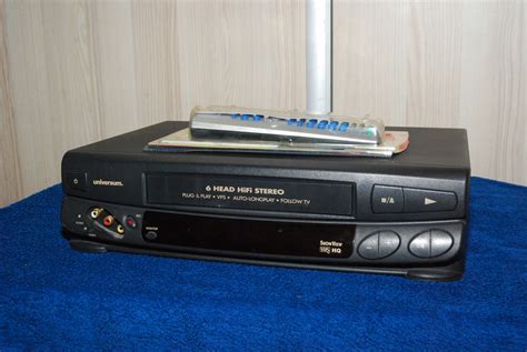 Magnetowid VHS Universum Philips 6 głowic Stereo HiFi Sklep Opinie