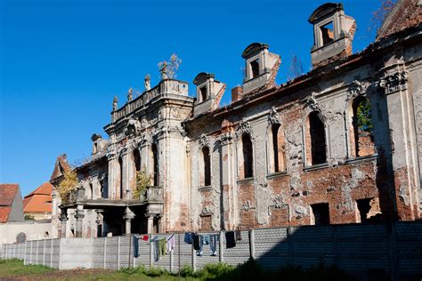 Trwa A Ruina Zabytkowego Pa Acu W Goszczu Modernizacja Roku