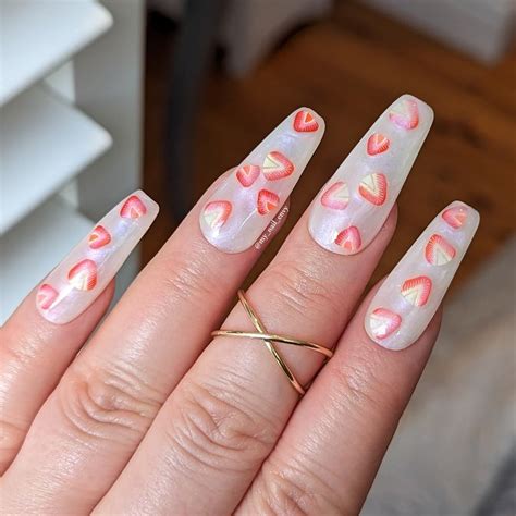 Strawberry Milk Bath Nails