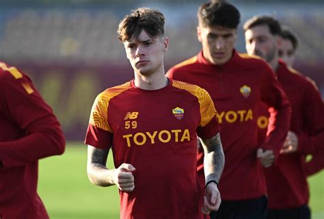 Roma Ripresi Gli Allenamenti A Trigoria Foto Gallery Forzaroma