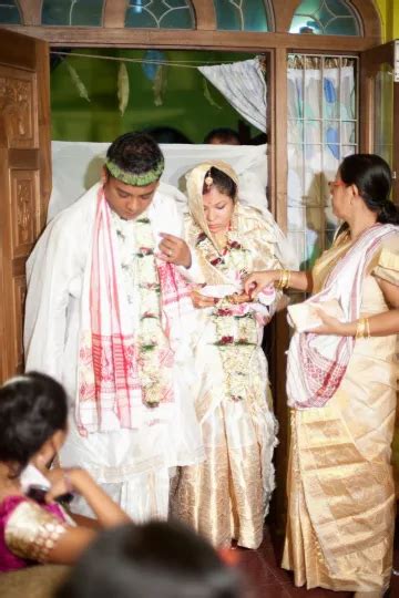 Assamese Wedding Traditions Rituals And Customs Complete Traditional Guide To An Assam Wedding