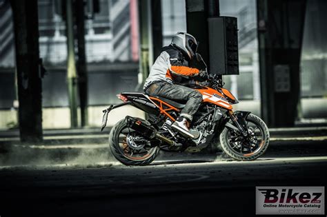 KTM 125 Duke Poster