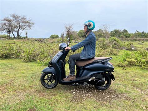 Geber Yamaha Grand Filano Hybrid Connected Di Bali Konsumsi Bbm Km