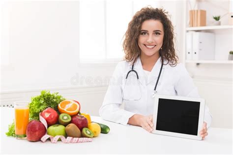 Discover How To Become A Nutritionist — Nutritionist Degree Programs & Careers – European Doctors