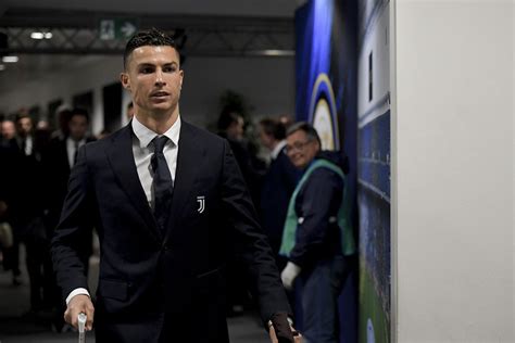 Caras Retirada queixa de violação contra Cristiano Ronaldo