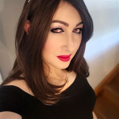 Sofia Is Coming Shemale Amateur Amateur Porn Feat Sofia Deluxe Xhamster