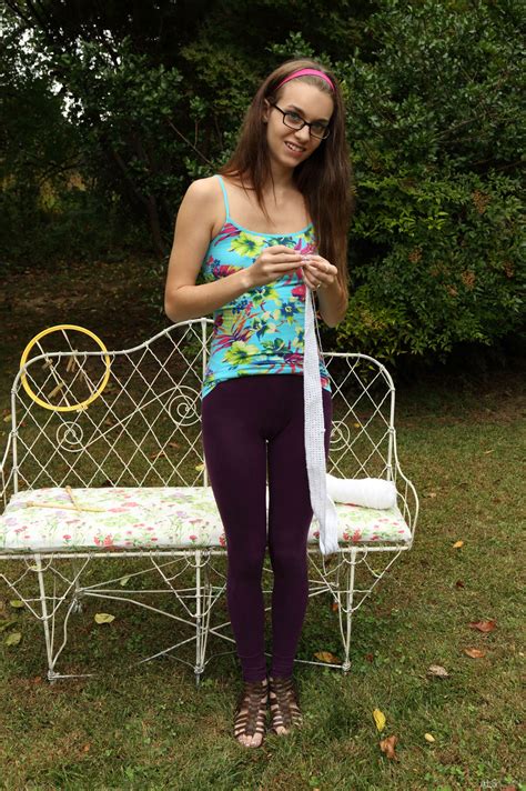 Naughty Teen Tali Dova Strips Naked Stretches Her Shaved Pussy