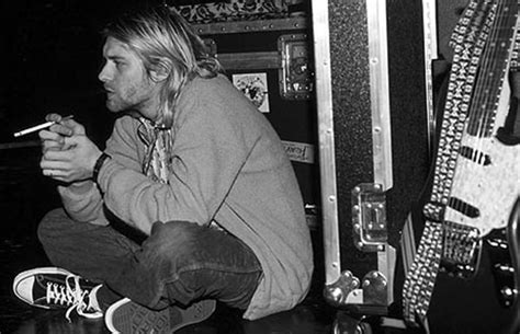 Hole S Eric Erlandson Says Kurt Cobain Recorded An Entire Solo Album