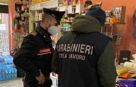 Terni Carabinieri Passano Al Setaccio Tre Negozi Etnici Di Viale