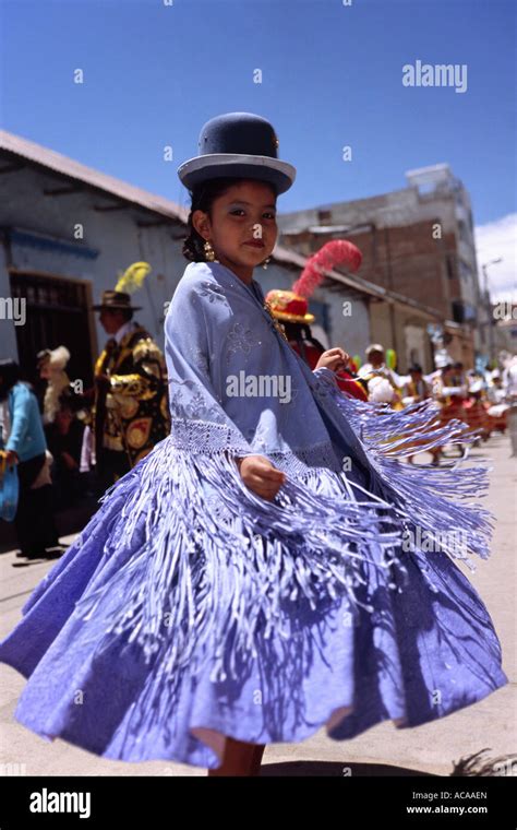 Cholita Dancer Puno Week Festival Fotografías E Imágenes De Alta