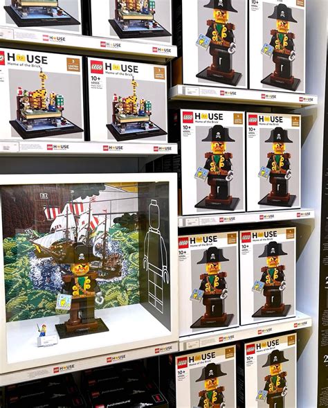 OFFICIAL LEGO House Exclusive Set 40504 A Minifigure Tribute