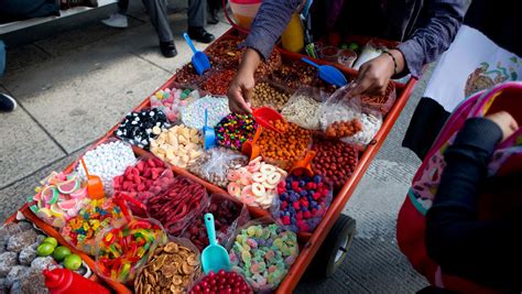 El Senado De México Prohíbe La Venta De Comida Chatarra En Las Escuelas Y En Sus Alrededores Rt