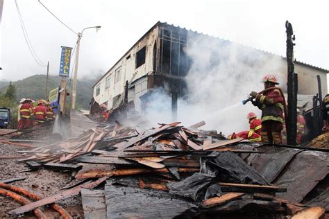 Cusco Incendio Destruye Local De Venta De Madera Y Da A Maquinarias