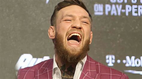 Conor McGregor Jon Jones Brock Lesnar et d autres salaires énormes à