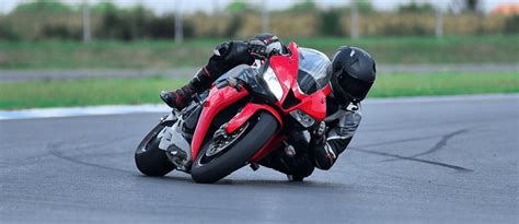 preparer sa moto pour la piste  etapes simples