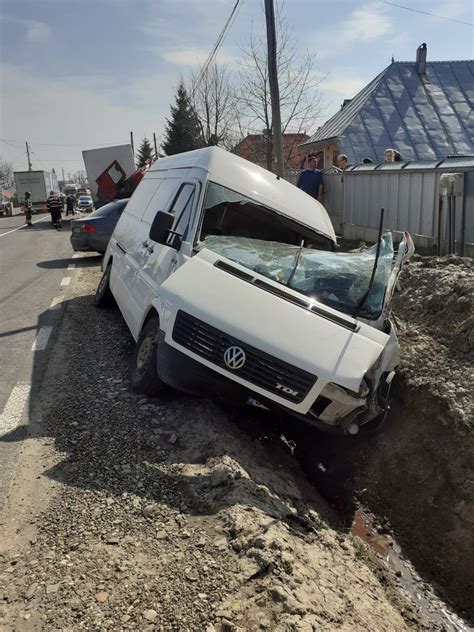 FOTO VIDEO Accident rutier grav la Grănicești Impact violent între un