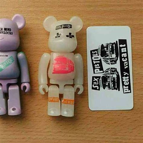 Medicom Be Rbrick Series 29 Artist Secret [sex Pistols] 100 Glow In