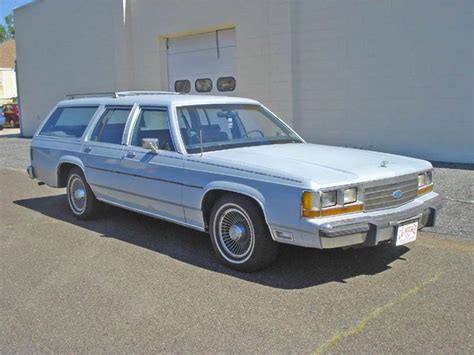 Ford Ltd Crown Victoria