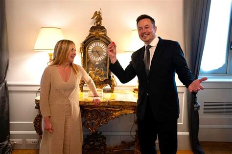 Tesla Elon Musk Ha Incontrato Giorgia Meloni Clubalfa It