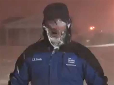 This US weatherman really loves thundersnow - and his job | The