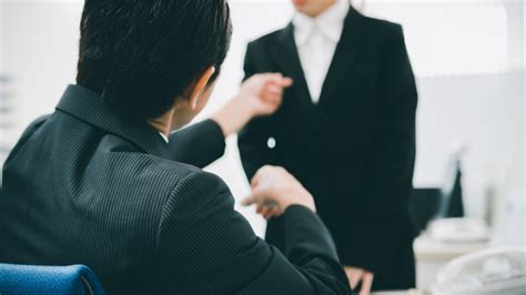 深刻な職場での「いじめ・嫌がらせ」今後、「もっと増える」と予想されるワケ【中央大学法学部教授が警鐘】 ゴールドオンライン