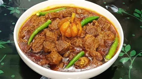 হাতে মাখা মসলায় রসুন দিয়ে গরুর মাংস রান্না Garlic Beef Curry Recipe