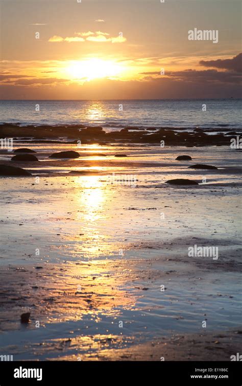 Hunstanton Sunset Over The Wash West Norfolk Stock Photo Alamy