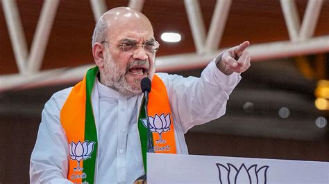 Amit Shah Begins Campaign In Karnataka By Alleging Power Tussle Between