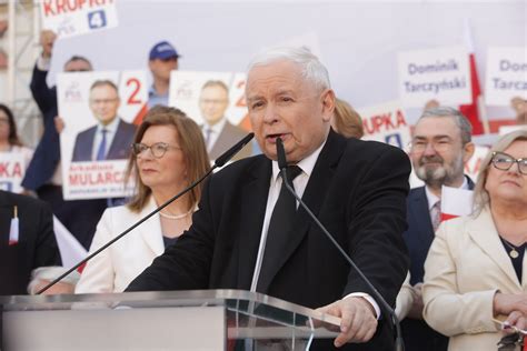 Jarosław Kaczyński i Beata Szydło w Kielcach Kampania wyborcza Prawa i