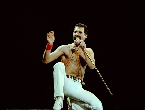 映画QUEEN ROCK MONTREAL大反響につき早くも上映延長決定さらに先着3万枚で入場者プレゼント配布決定 洋楽まっぷ