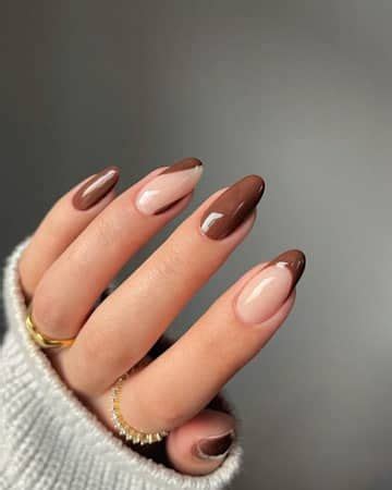 Adelántate al otoño y prueba ya las coffee nails la manicura que