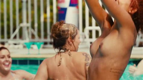 Naked Unknown In Piranha 3DD