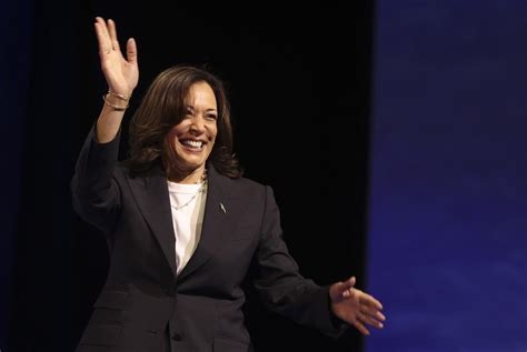 Kamala Harris Touts Administrations Record On Gun Control During