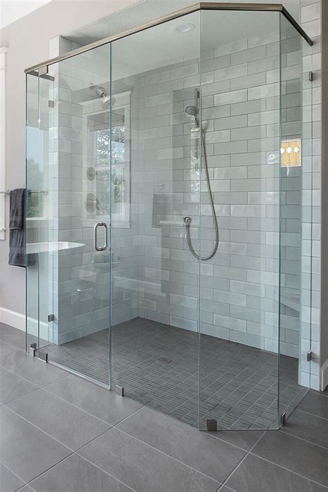 Dt Glass Curbless Shower Design