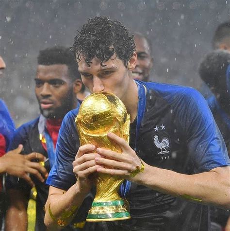 Pavard De Aficionado A Campeón Del Mundo Gente Gol