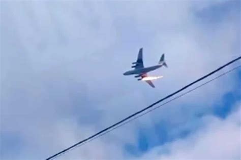 VIDEO Se estrella avión militar ruso con 15 personas a bordo El