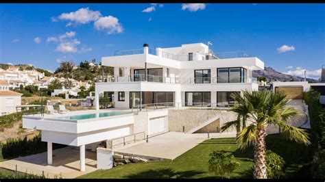 Brandneue Moderne Luxusvilla In Marbella Golf Valley Los Naranjos Golf