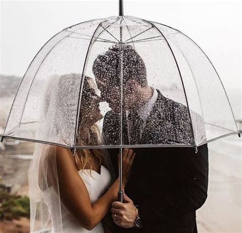 Clear Umbrella Wedding Umbrella Wedding Photos Rain Wedding Photos Wedding Session Wedding